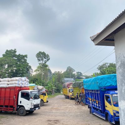 mobil baris
